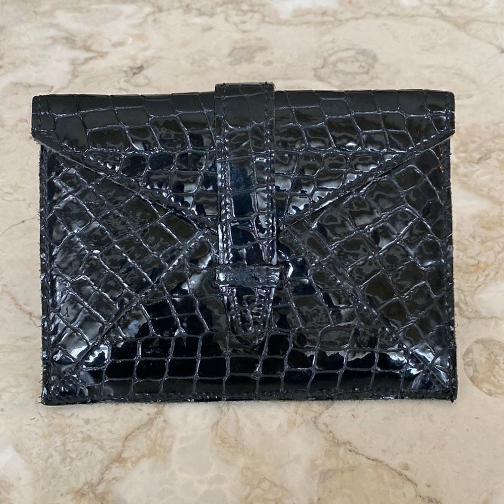 Roots Croc Embossed Leather Case - Kobo - iPad Mini/Tablet/eReader Case
